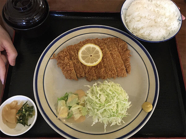 ロースかつ定食