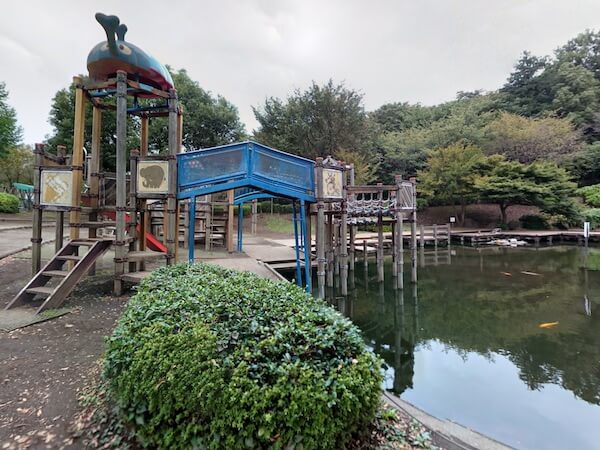 相模北公園にある遊具コーナーの写真です。