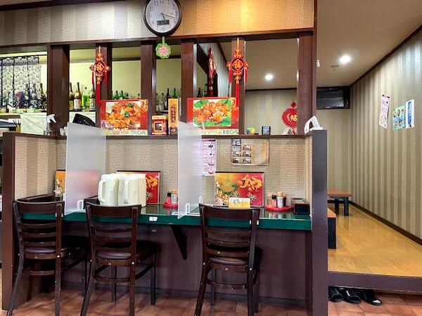 相模原市中央区富士見にある台湾料理店「昇龍」の内観写真１です。