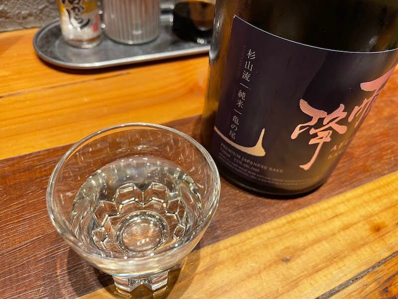 小田急相模原にある居酒屋「旬鮮酒場NOBU」に置いてある「雨降（あふり） 亀ノ尾 」の写真